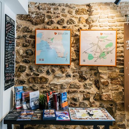 Athens Hub Hostel エクステリア 写真